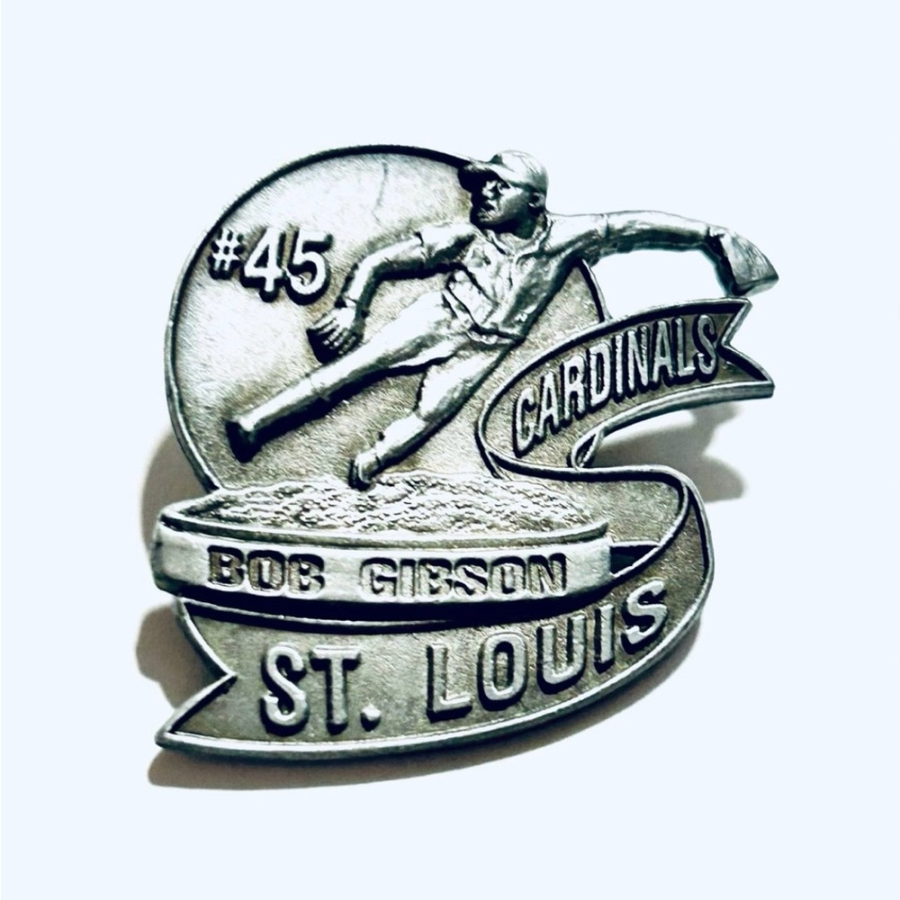 Bob Gibson St. Louis Stl Cardinals Pewter Statue Lapel Pin Busch Button 1998